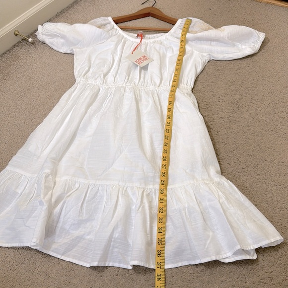 NWT White Summer Dress Size Medium/ Large - Picture 10 of 10